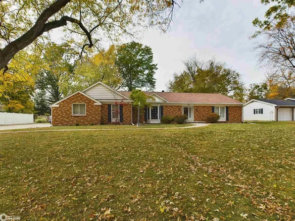 1557 N Van Buren Ave, Ottumwa, IA 52501