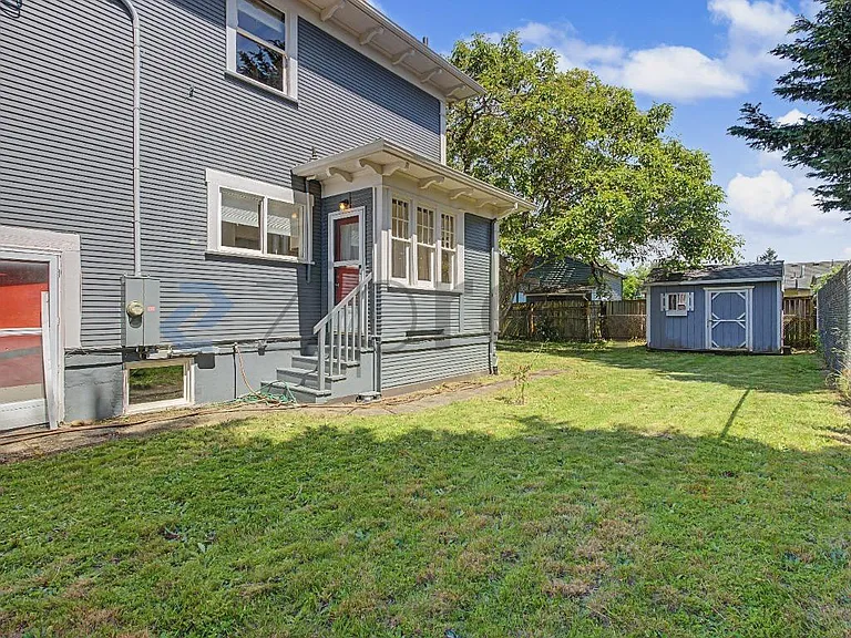 7820 N Van Houten Ave — Photo 6