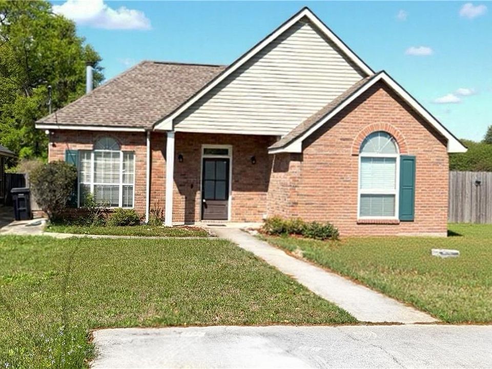 1st image of 59051 Azalea Ln