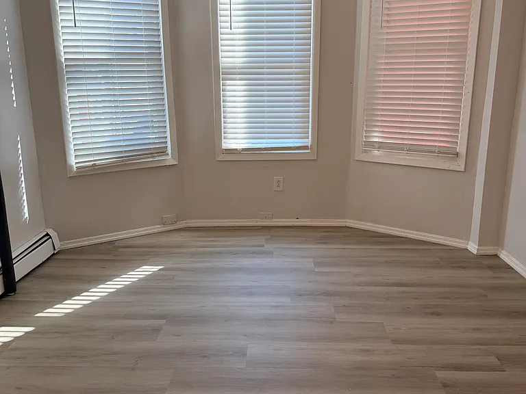 54 Ryerson Ave #1 — Photo 2