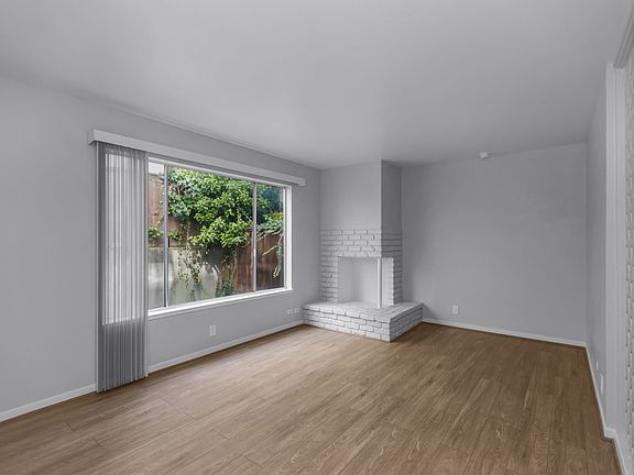 5th image of 2171 Pacific Ave APT 205