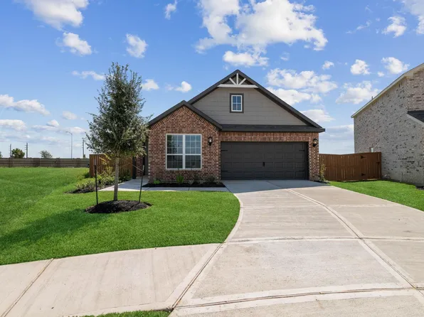 1023 Whispering Winds, Beasley, TX 77417