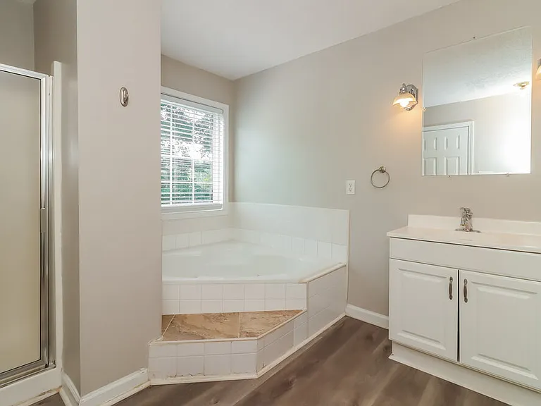 19 Eagle Point Ct — Photo 12