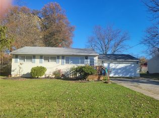 5669 Jaycox Rd, North Ridgeville, OH 44039