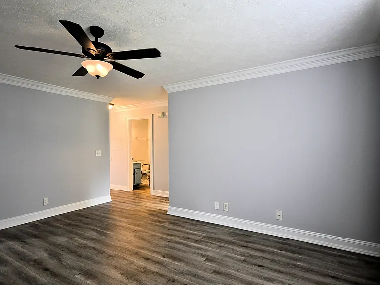 135 Excell Rd #402 — Photo 5