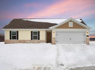 19095 Engle Wood Dr, Big Lake, MN 55309