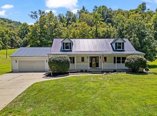 767 Homestead Rd, Lesage, WV 25537