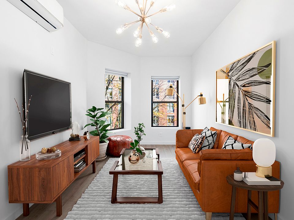 1st image of 576 Washington Ave #3B