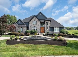 33671 Saint Francis Dr, Avon, OH