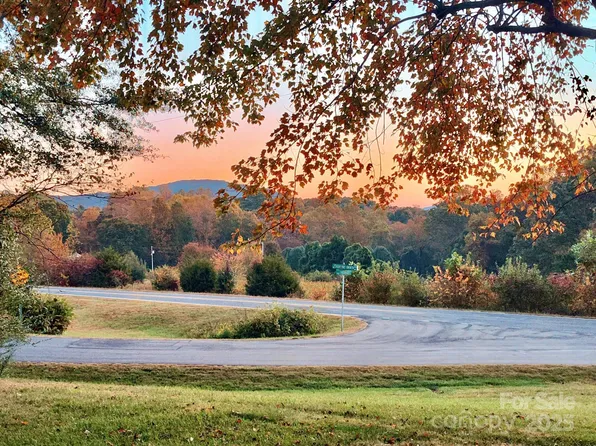 1229 Rocky Face Church Rd, Taylorsville, NC 28681