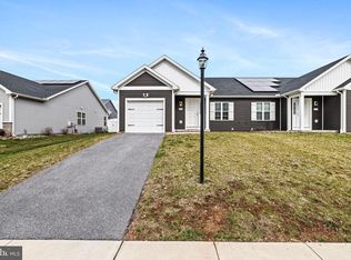 177 Skyview Cir, Hanover, PA 17331