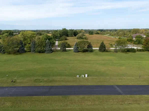 25020 S Chennault Ave, Monee, IL 60449