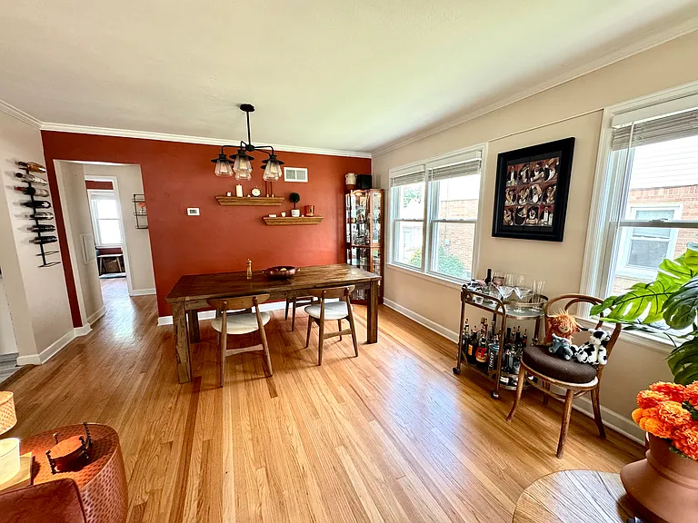 8034 W Center St — Photo 3