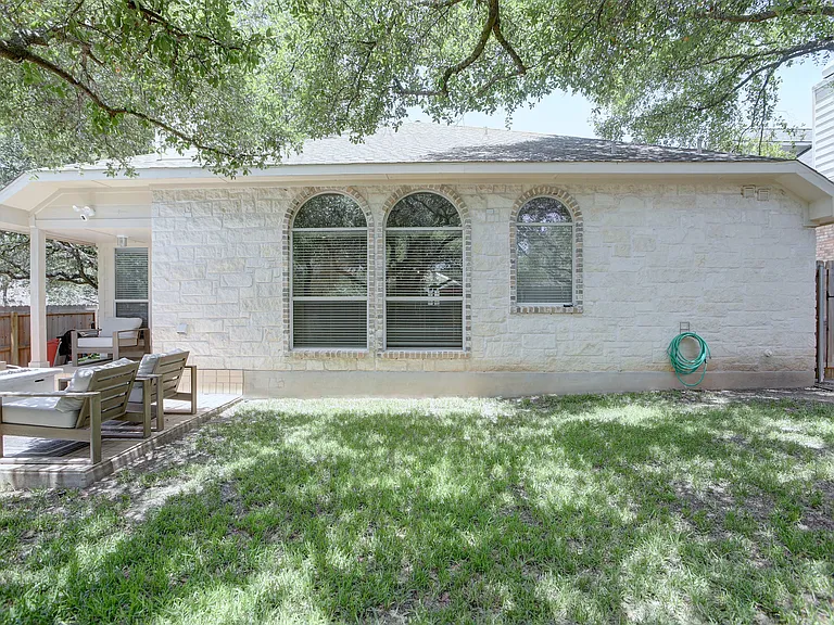4117 Gazley Ln — Photo 36