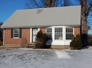 3707 Glenmeade Rd, Louisville, KY 40218