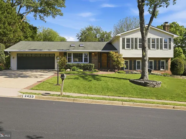 2423 Rocky Branch Rd, Vienna, VA 22181