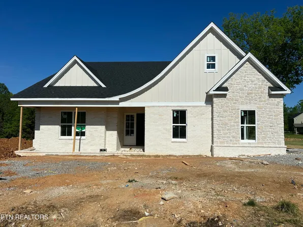 212 Poppy Pl, Lenoir City, TN 37772