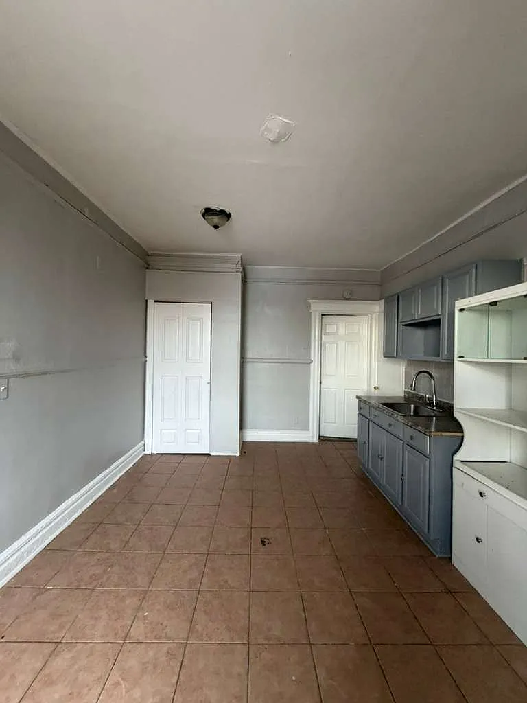 2 bed, $1,650 — Photo 3