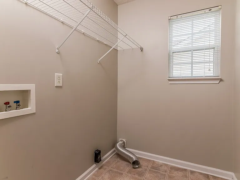 3012 Wellington Pl — Photo 9