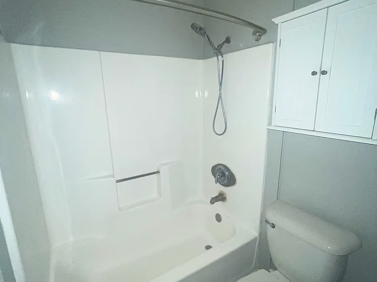 1135 Raymond Apartments LLC — Photo 8
