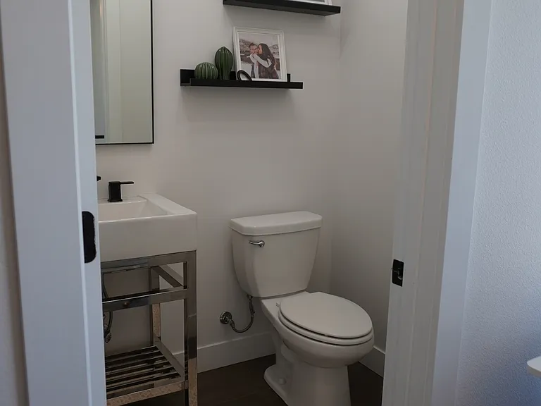 4020 W 13th Ave — Photo 8