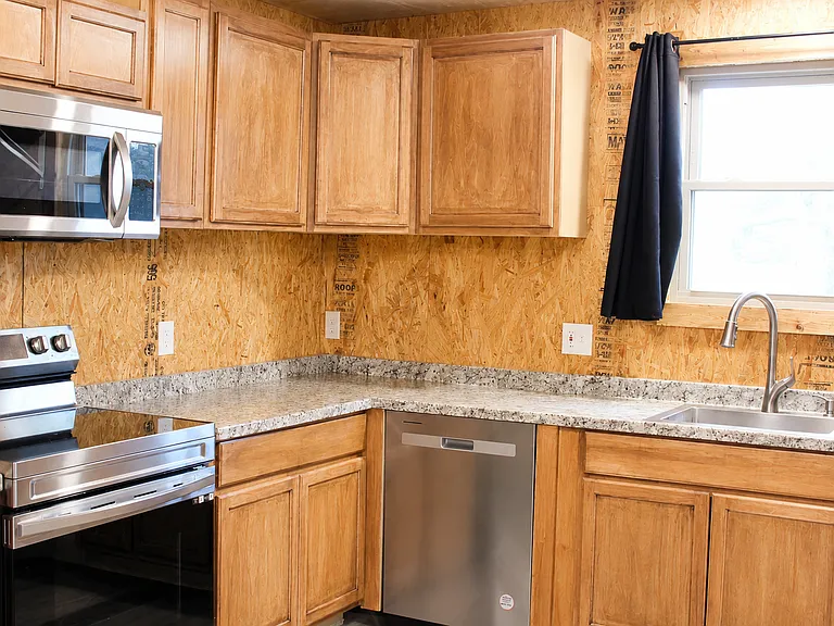 102 Crestview — Photo 7