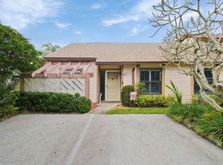 128 Sherwood Cir APT 13D, Jupiter, FL 33458