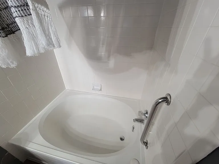 7438 Singing Hills Dr — Photo 28