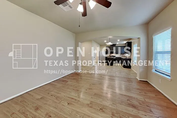 19715 Seabury Path Ct — Photo 6