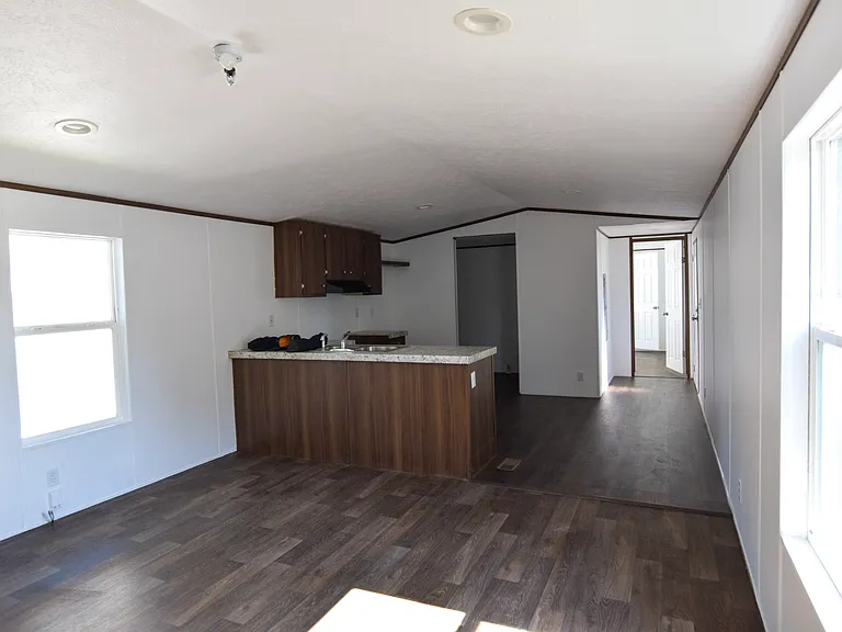 352 Johnson St #9 — Photo 9