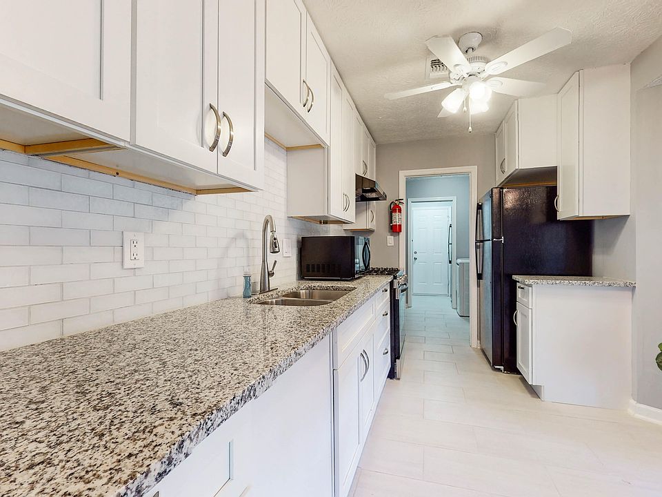 1st image of 383 Wesley Park Dr #13022185
