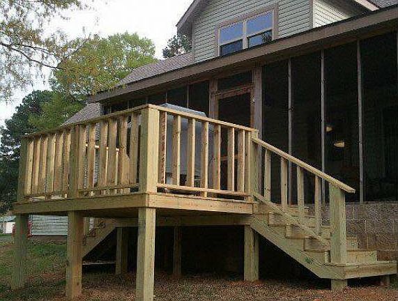 2nd image of 601 Leonard Ln