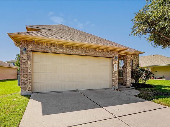 4th image of 20623 Hawkins Manor Ln