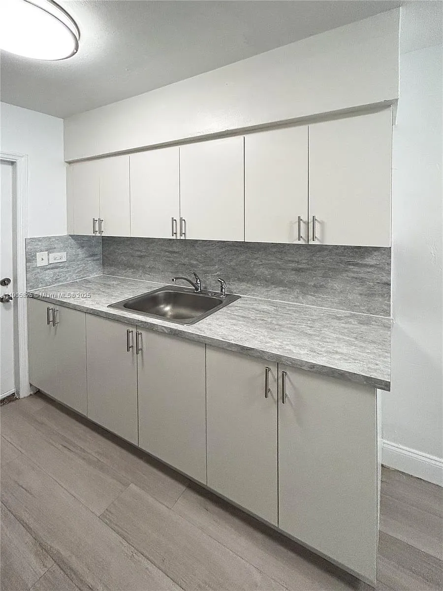 Building Photo - 738 NE 86th St #6