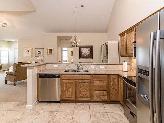 4th image of 2601 Marsh Ln Unit 132