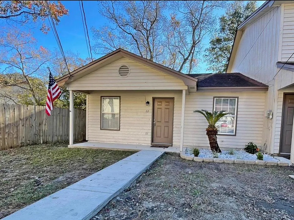 22 Moriarty St NW