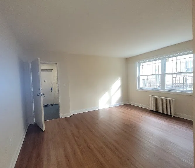 4909 Ayers Pl SE #101 — Photo 2