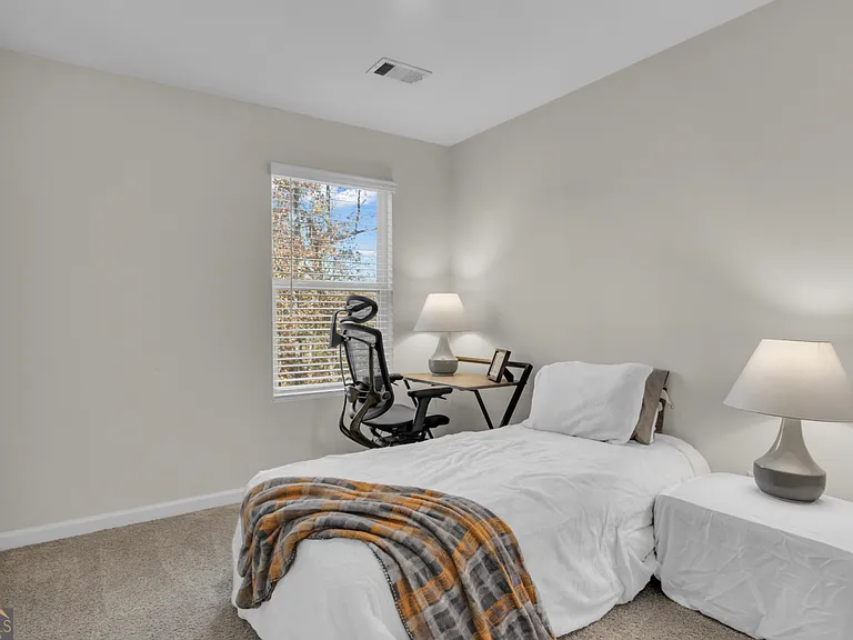 62 Chastain Cir — Photo 25