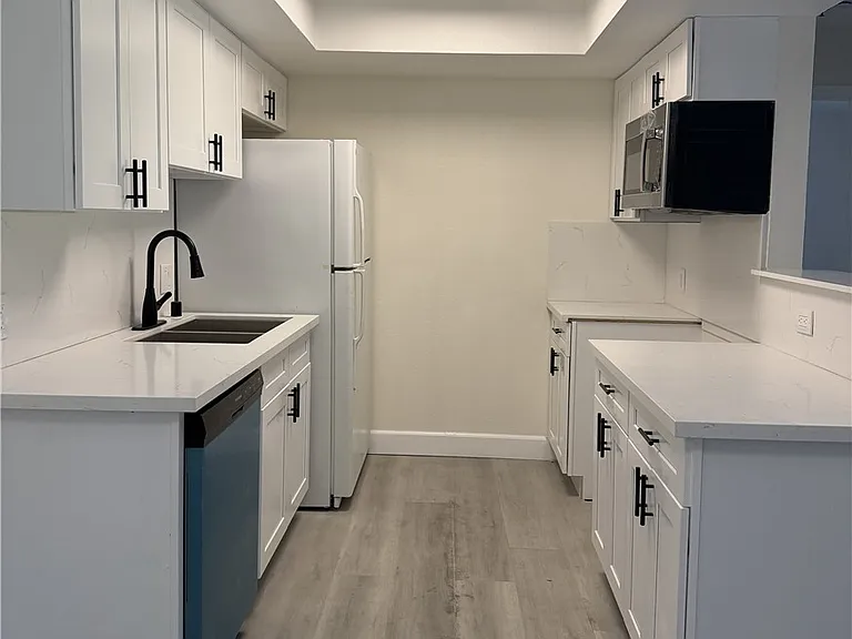4200 S Valley View Blvd #3043 — Photo 2