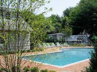 20 Breese Ln, Southampton, NY 11968