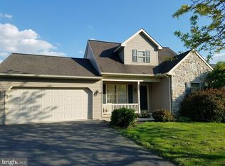 2000 Cloverton Dr, Columbia, PA 17512