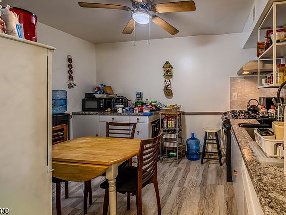 4th image of 263 Ripley Pl