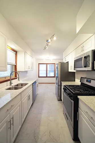 2309 W Arthur Ave #1 Photo 1