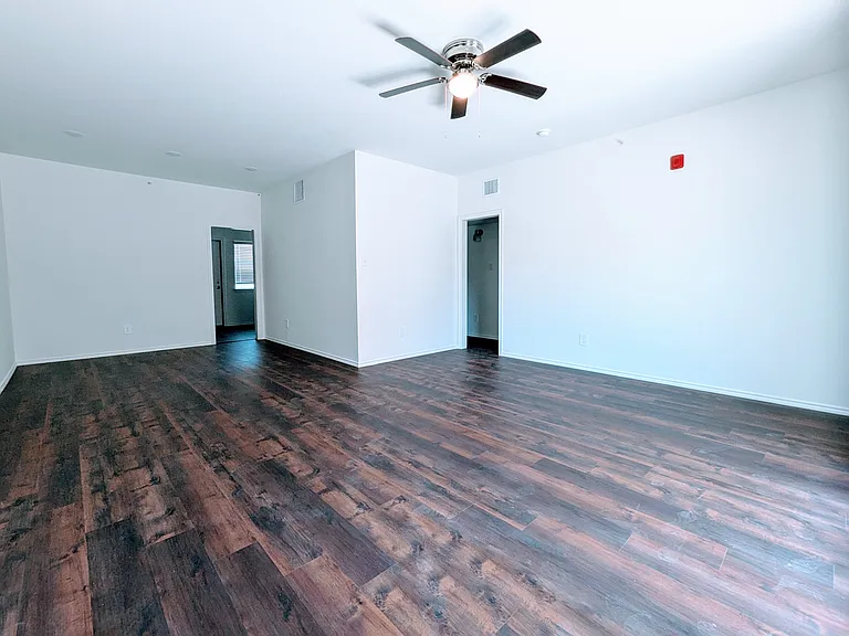 11224 Park Central Pl #D — Photo 5