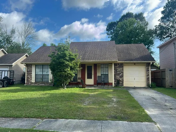 423 Portsmouth Dr, Slidell, LA 70460