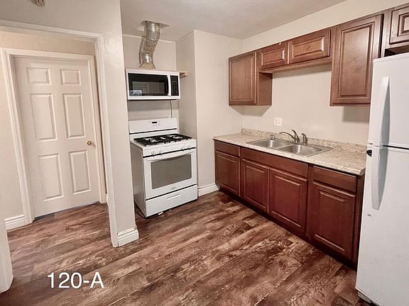 3rd image of 120 Cedar Ave #A/b