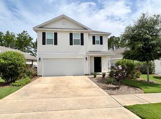 635 Earl Godwin Rd, Freeport, FL 32439