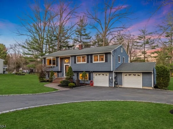 209 Northfield Rd, Long Hill Twp., NJ 07946