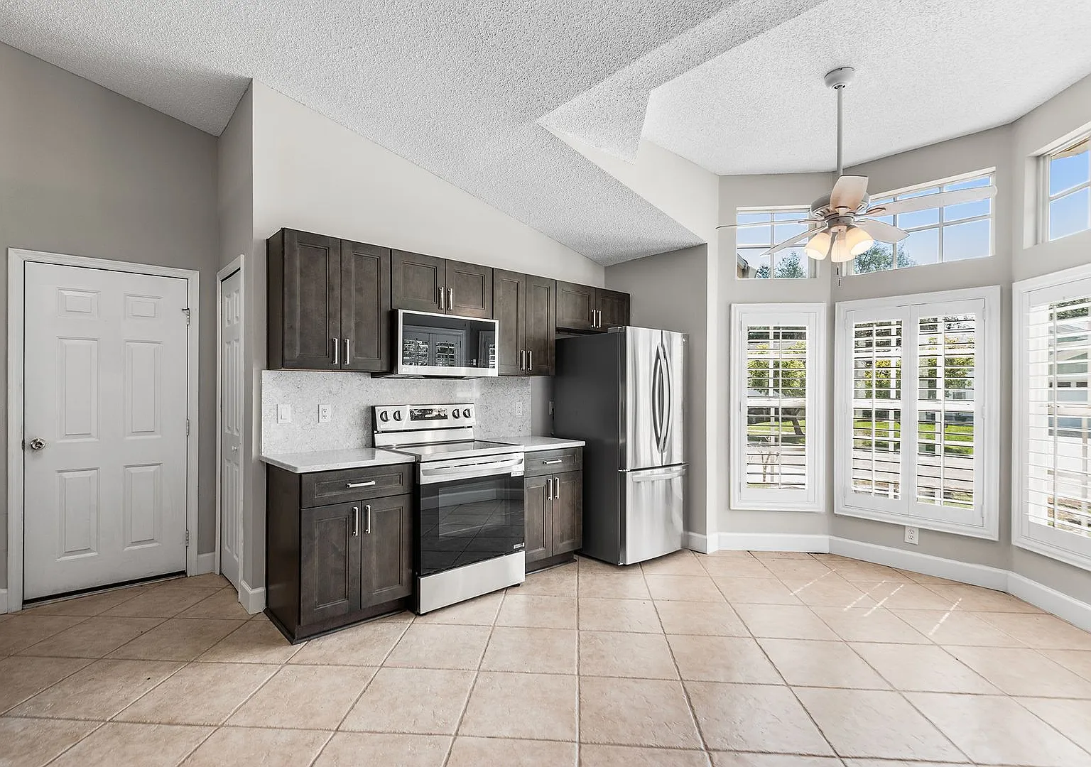 Valrico Home For Rent! — Photo 4