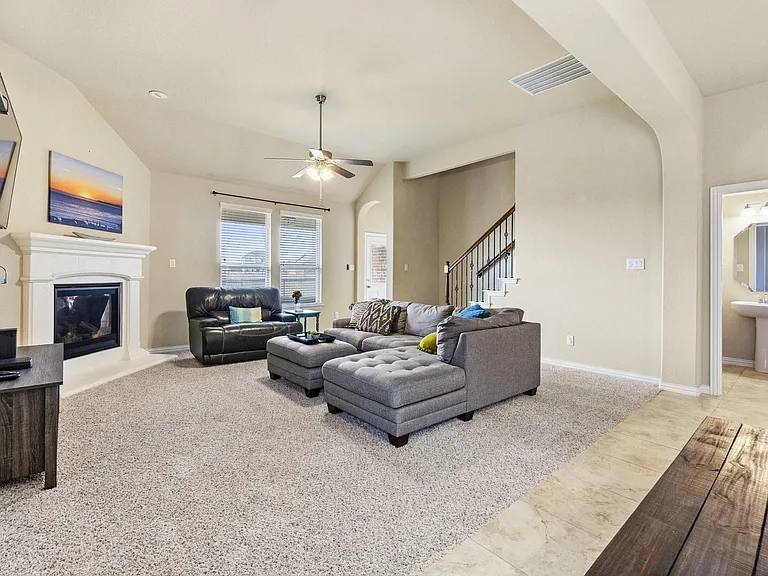 14829 Star Creek Dr — Photo 5